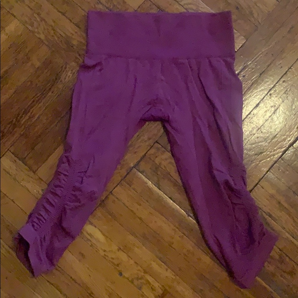 Lululemon cropped leggings